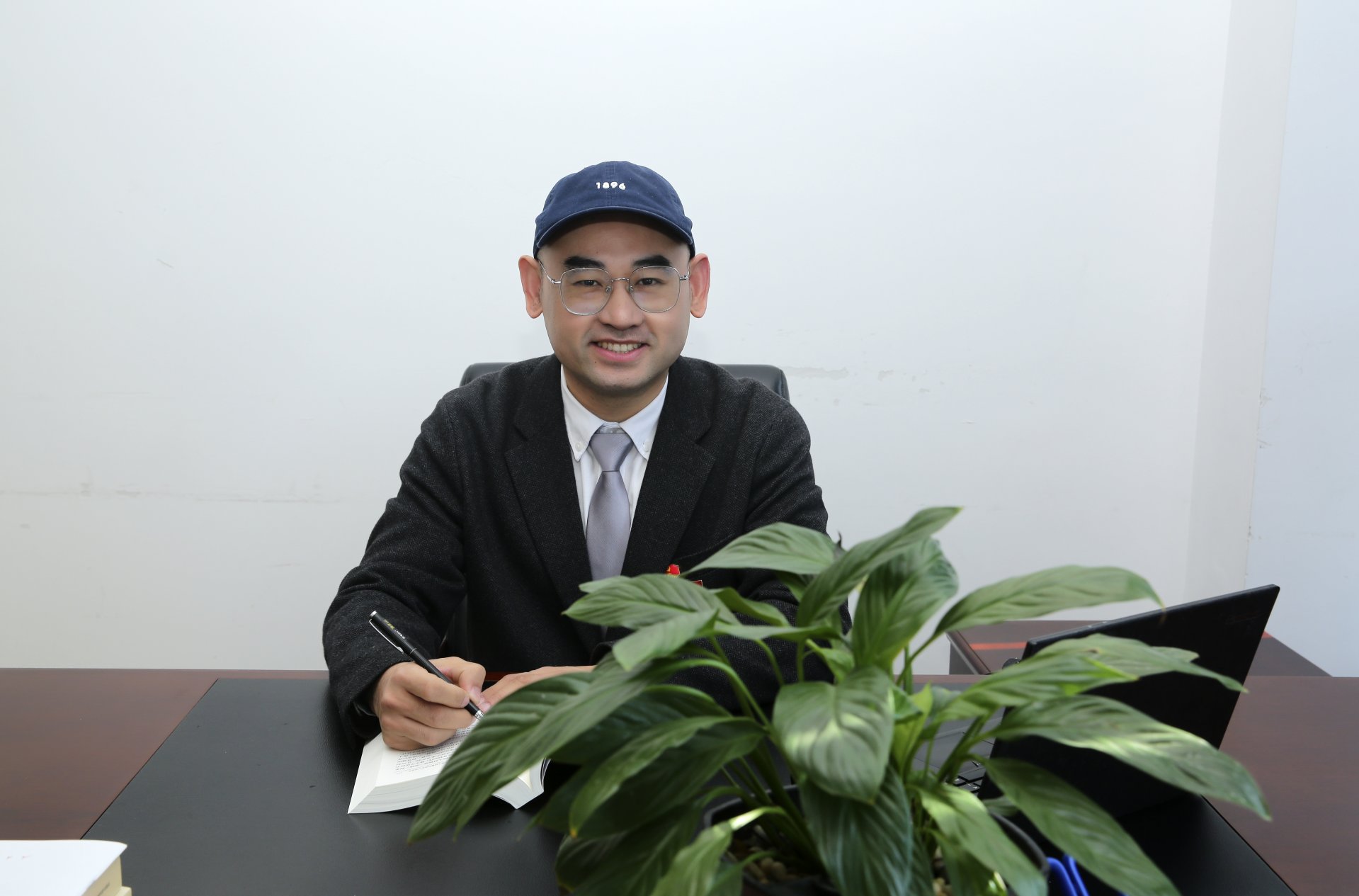 主持世界杯压球官网常用功能行政全面工