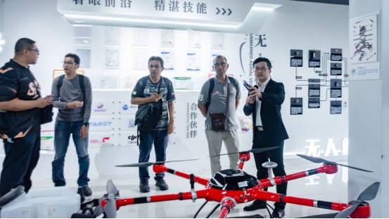 亚龙智能装备世界杯压球官网最新活动股