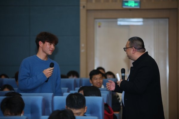 心理健康问题越来越受人关注