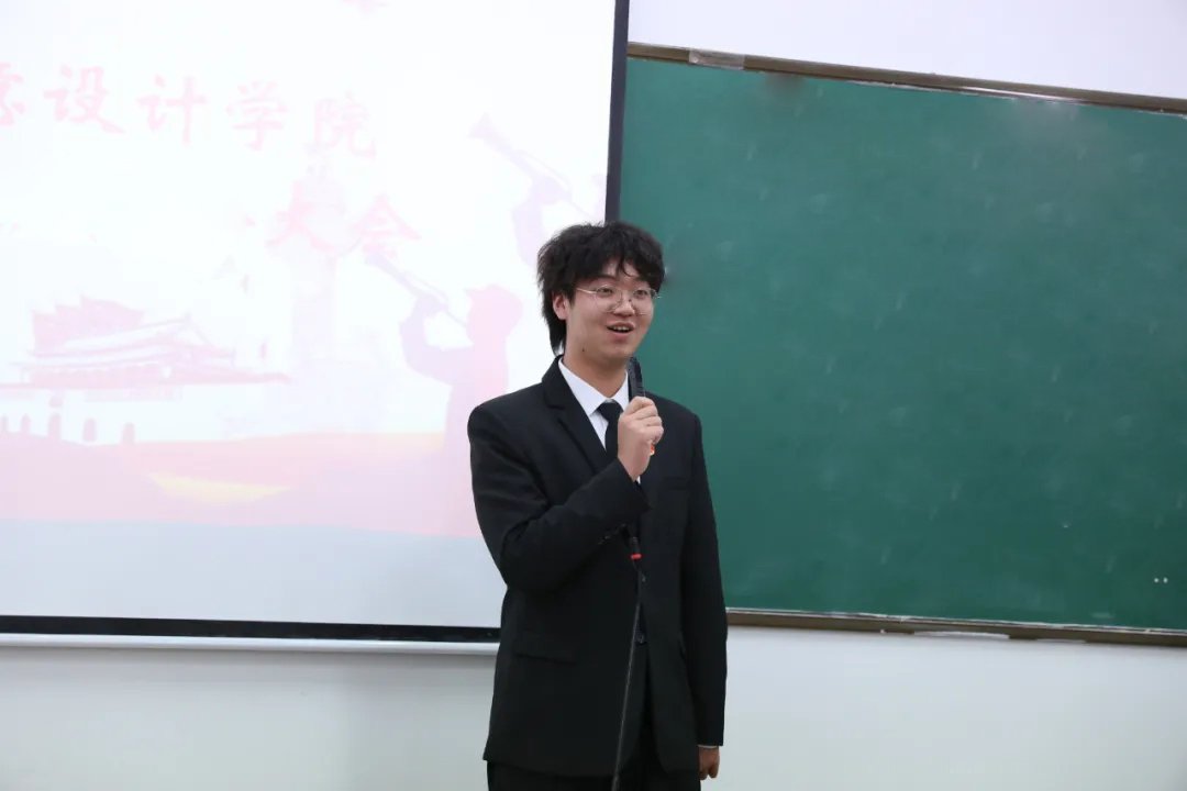 世界杯压球官网新人权益共29名代表出