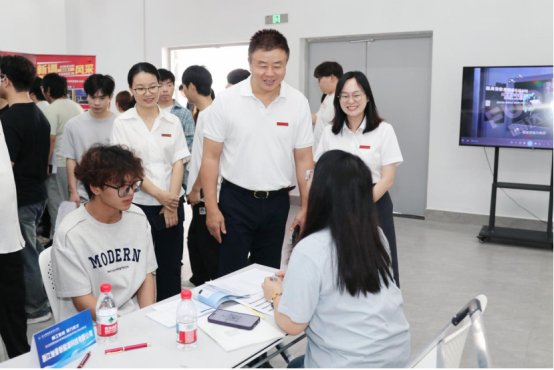 赋能世界杯压球官网官方网站高质量成才